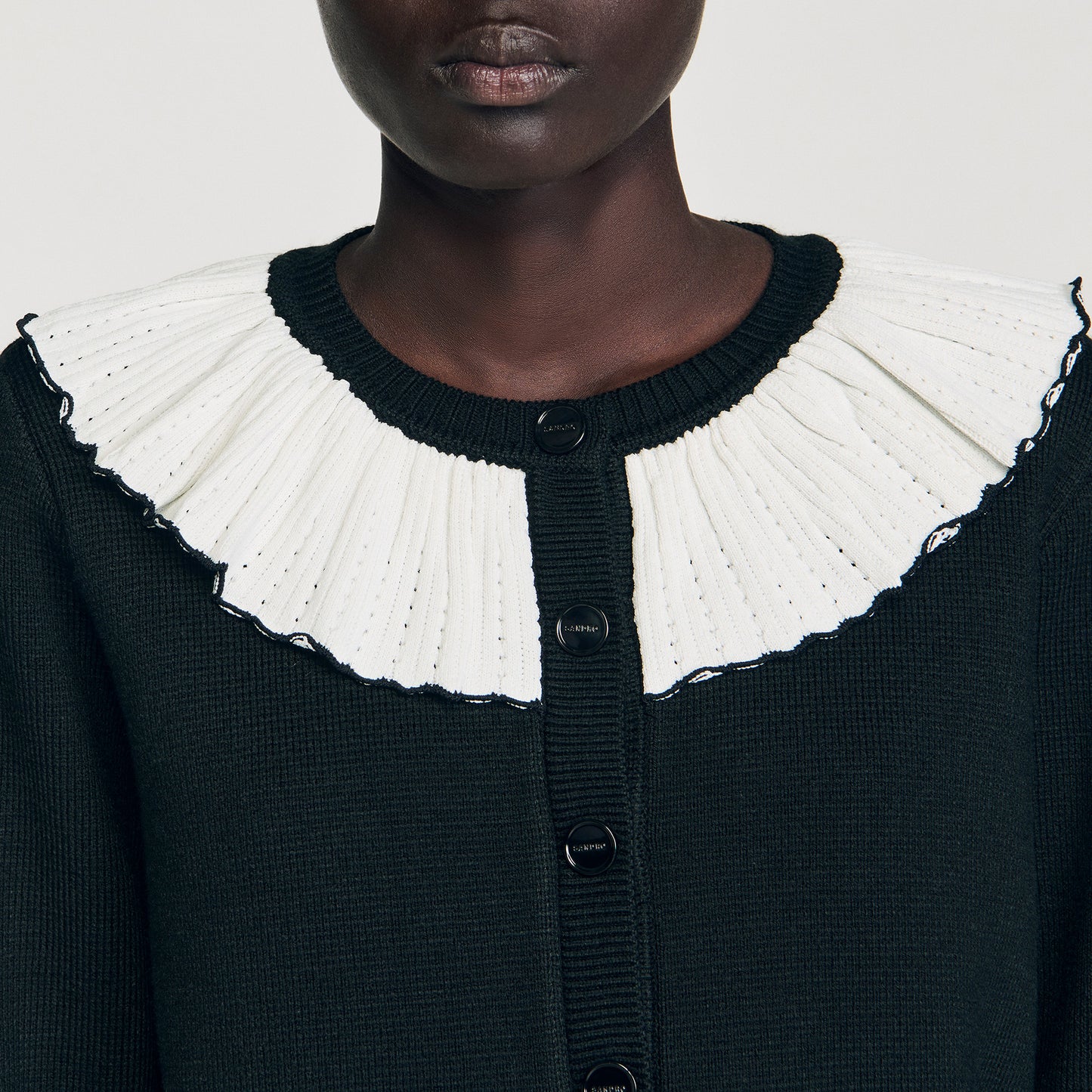 Roman Cardigan With Contrast Collar Black