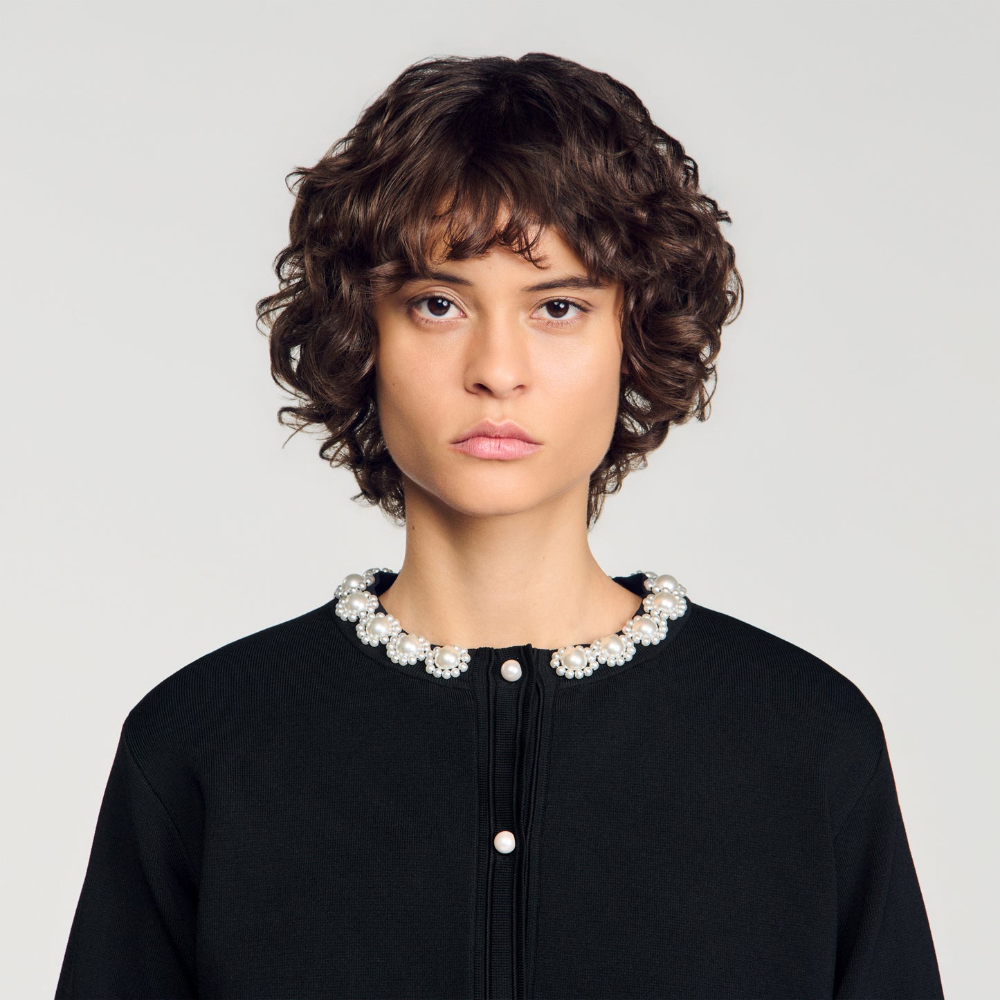 Aubrey Cardigan with pearl flower collar Black
