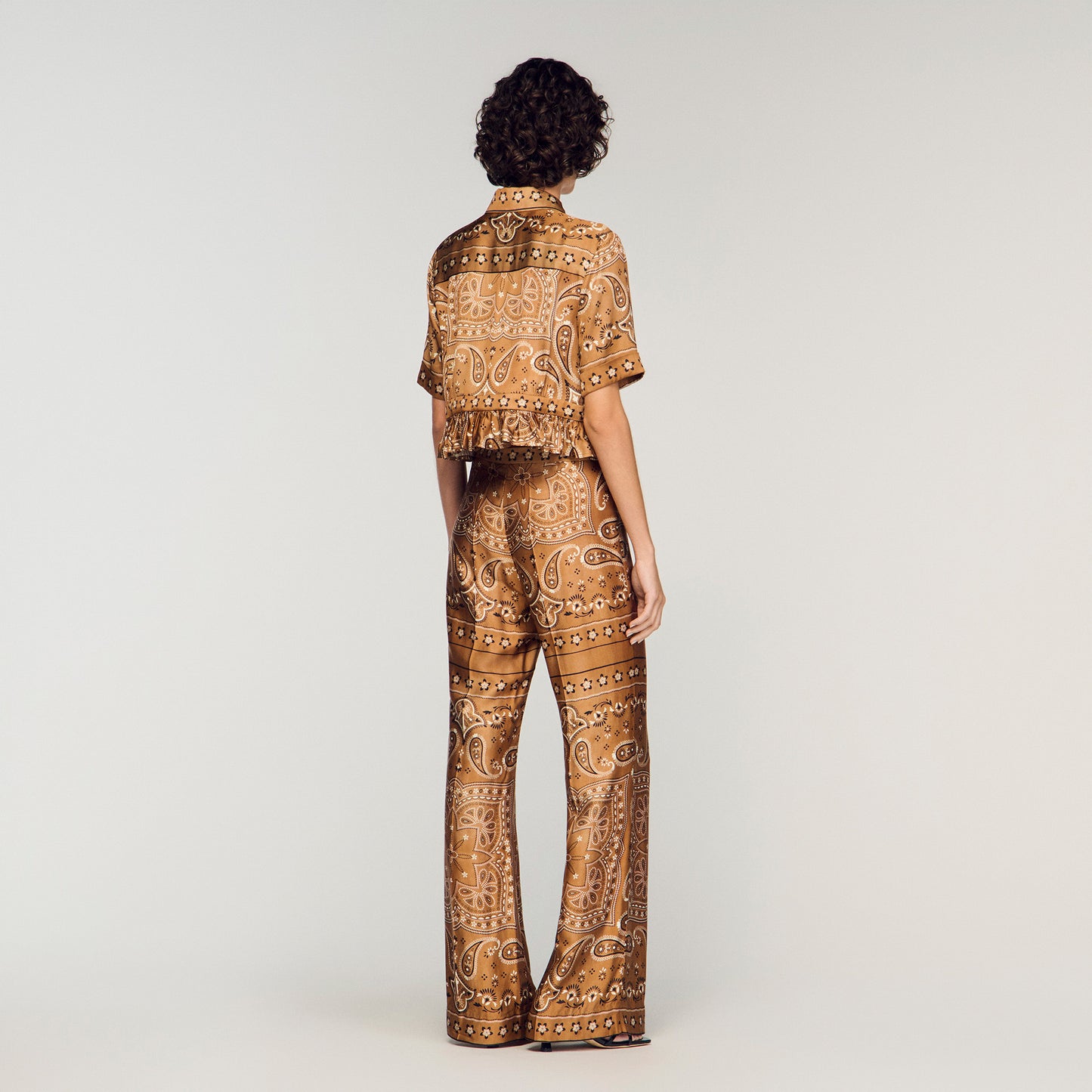 Bandana Print Cropped Shirt Brown Black