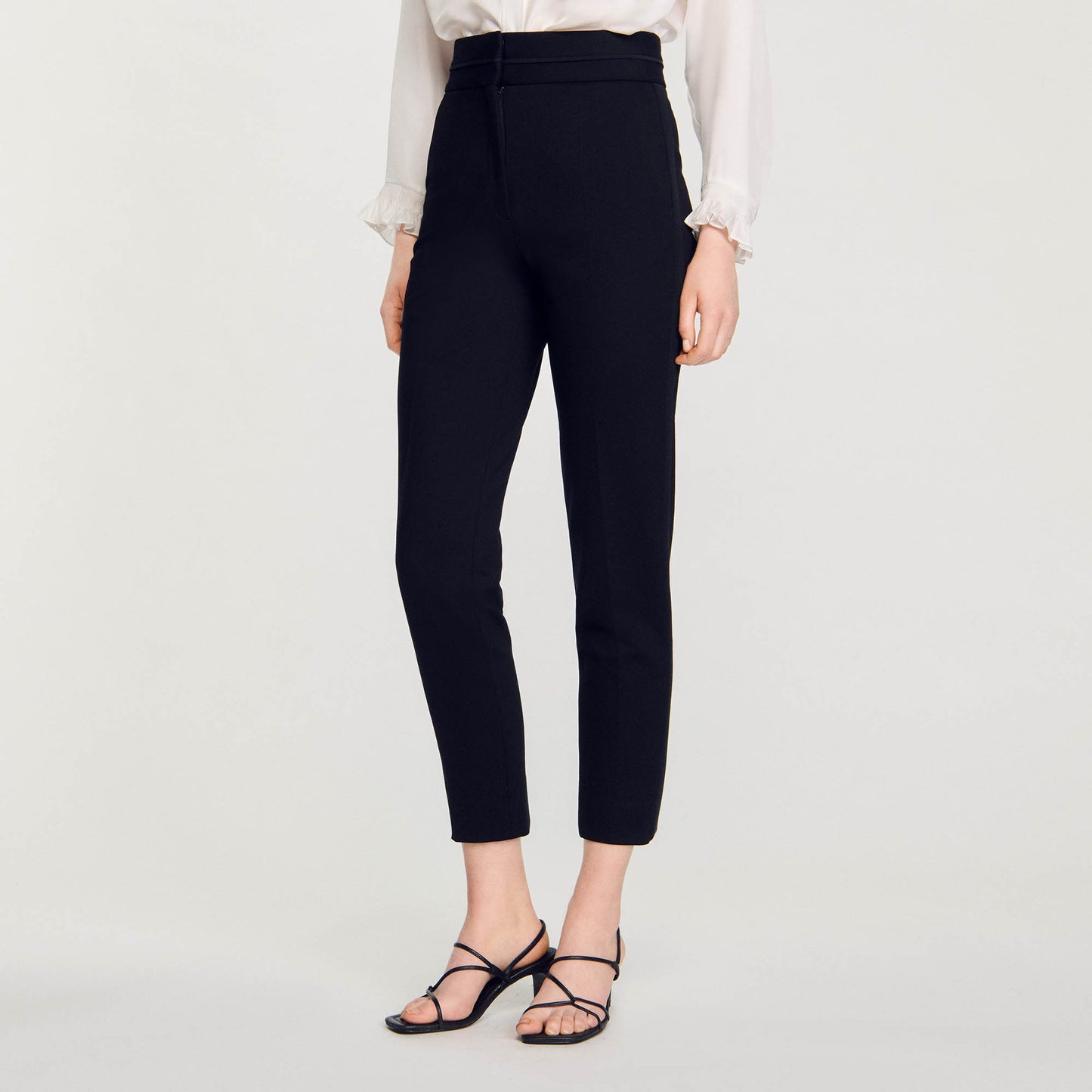 Straight-Leg Trousers Black