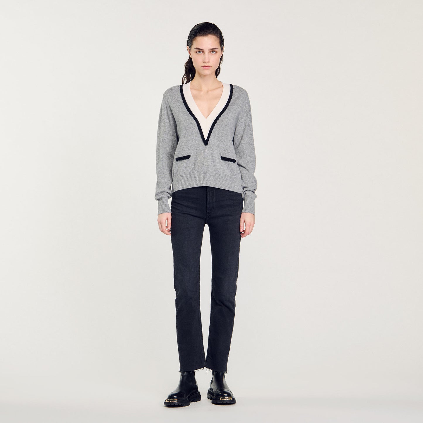 Sweater With Contrasting Deep V-Neck White