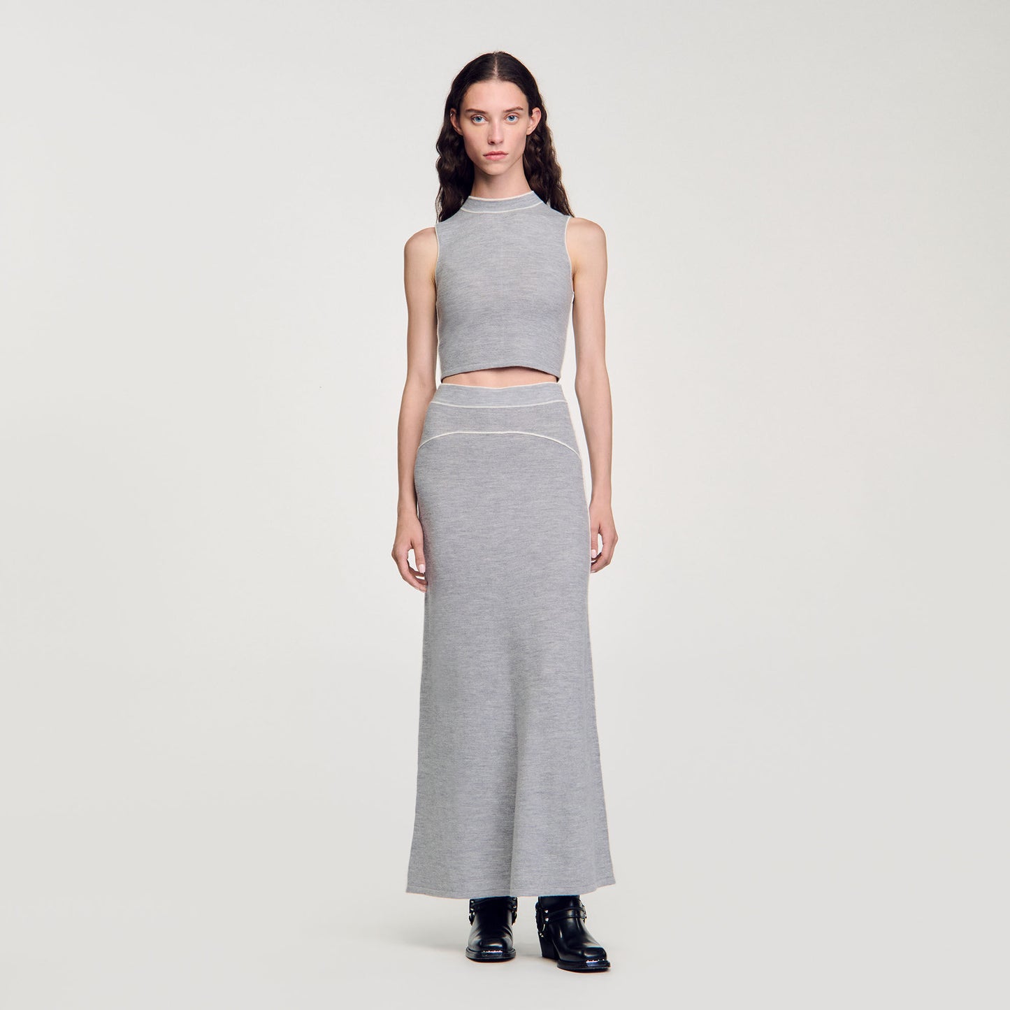 Sleeveless Knitted Crop Top Grey