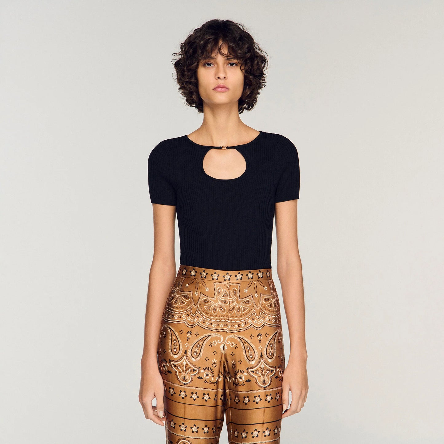 Nacre Openwork Collar Jumper Black