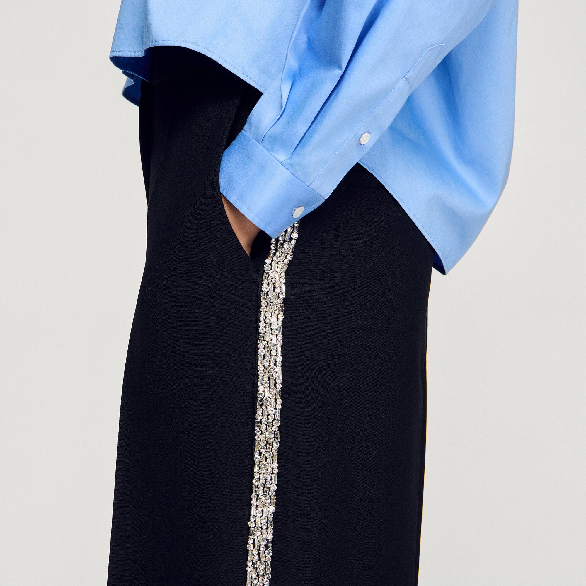 Asteria Bermuda With Rhinestone Band Black