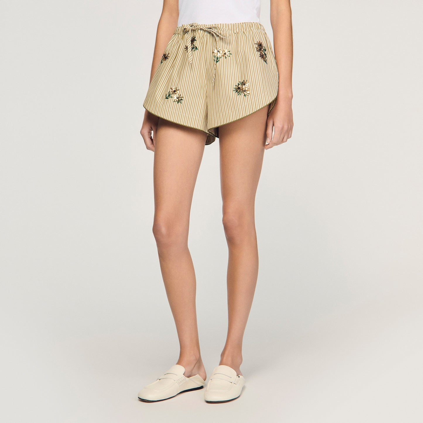 Nillo Floral Embroidered Striped Shorts Olive Green