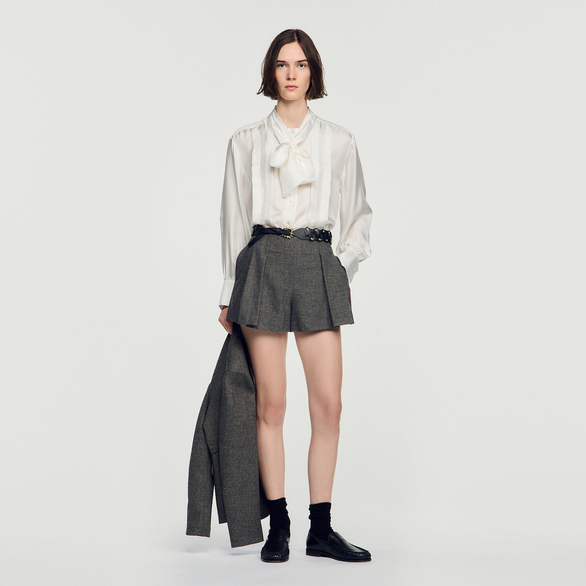 Nerina Houndstooth Wool Shorts Grey