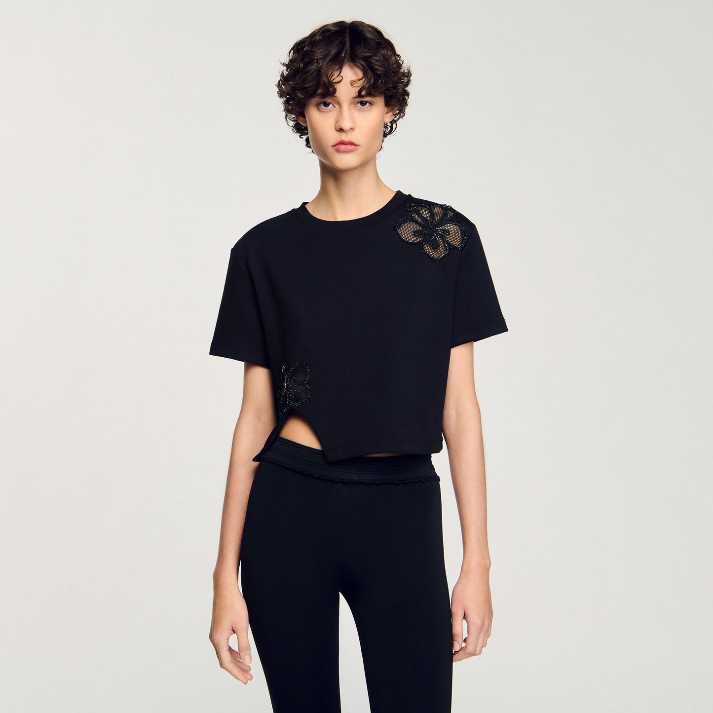 Floral Embroidery T-Shirt Black
