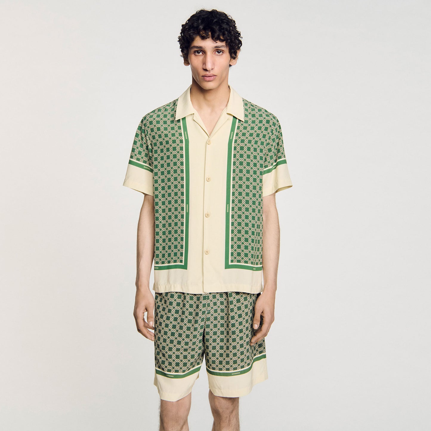Short-Sleeved Patterned Shirt Super Green