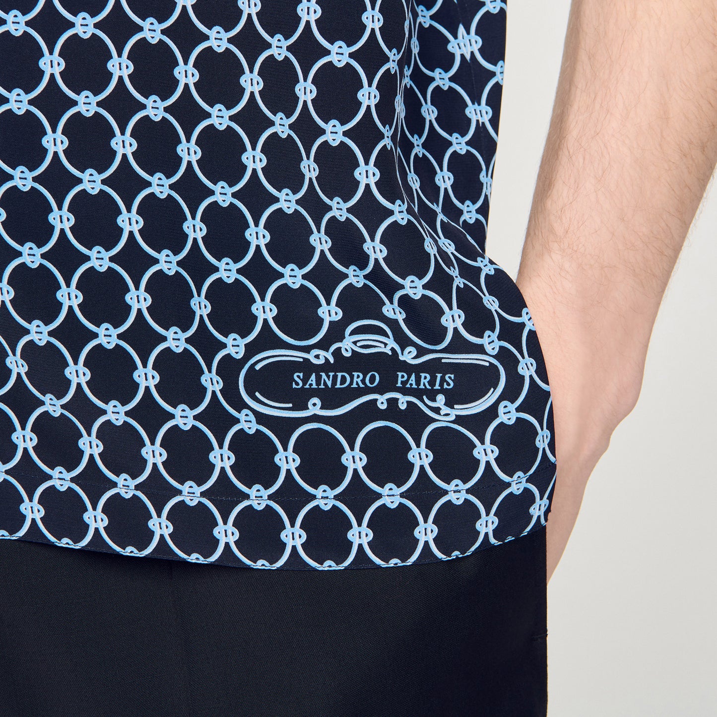 Catena Shirt Mc Link Print Loose-Fit Shirt Navy Blue