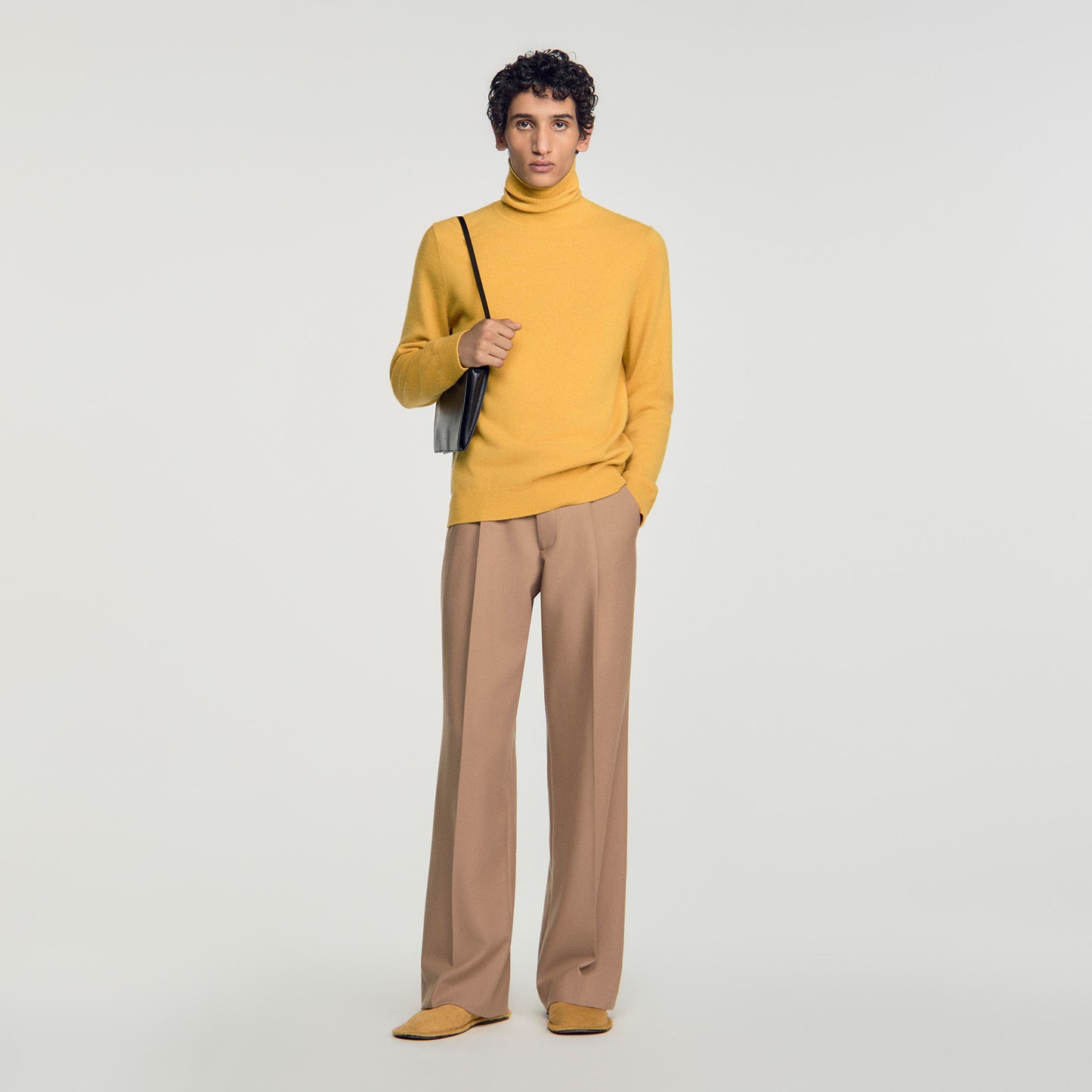 Cashmere Turtleneck Roll neck cashmere jumper Mustard