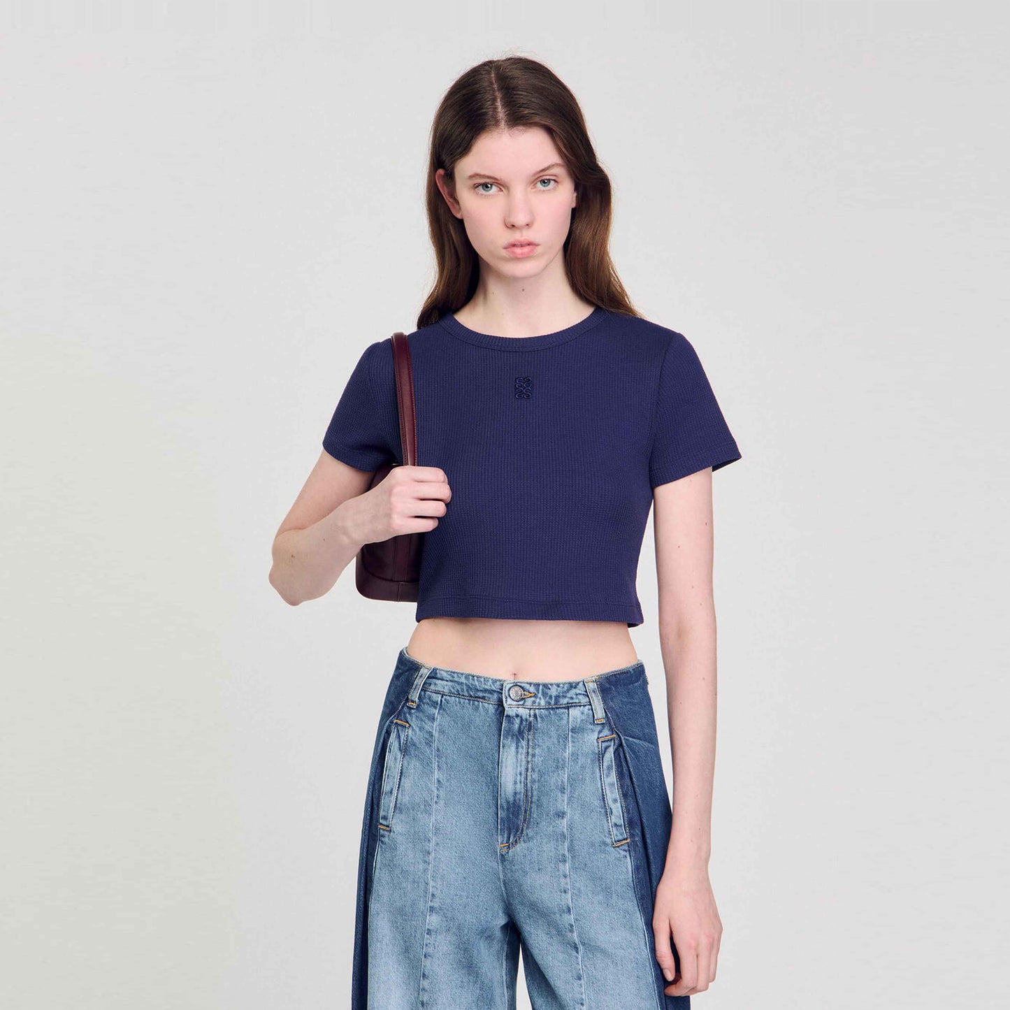 Bee Cropped T-Shirt Navy Blue
