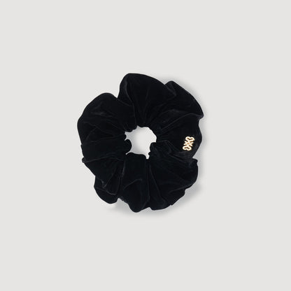 Chouchou Velvet Scrunchie Black