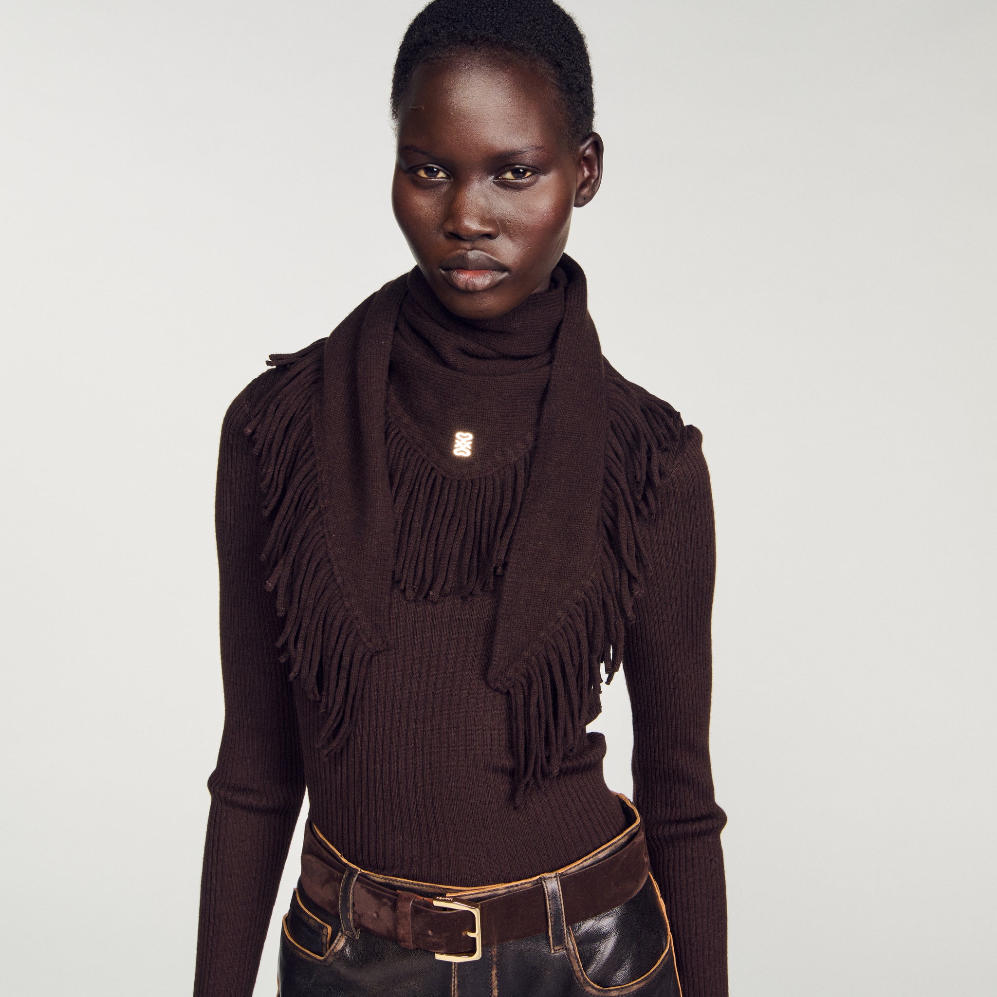 Oli Fringed wool triangle scarf Brown