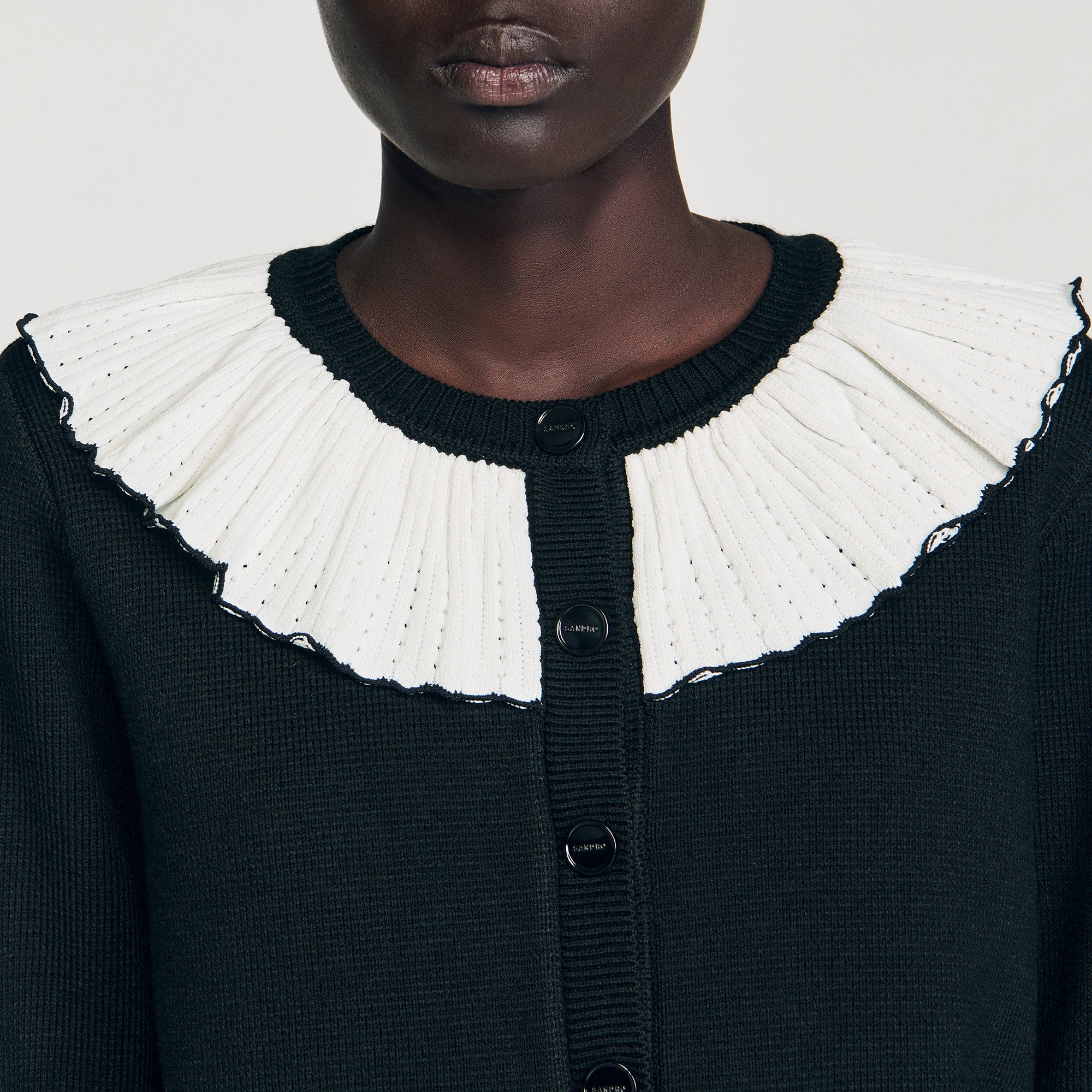 Roman Cardigan With Contrast Collar Black
