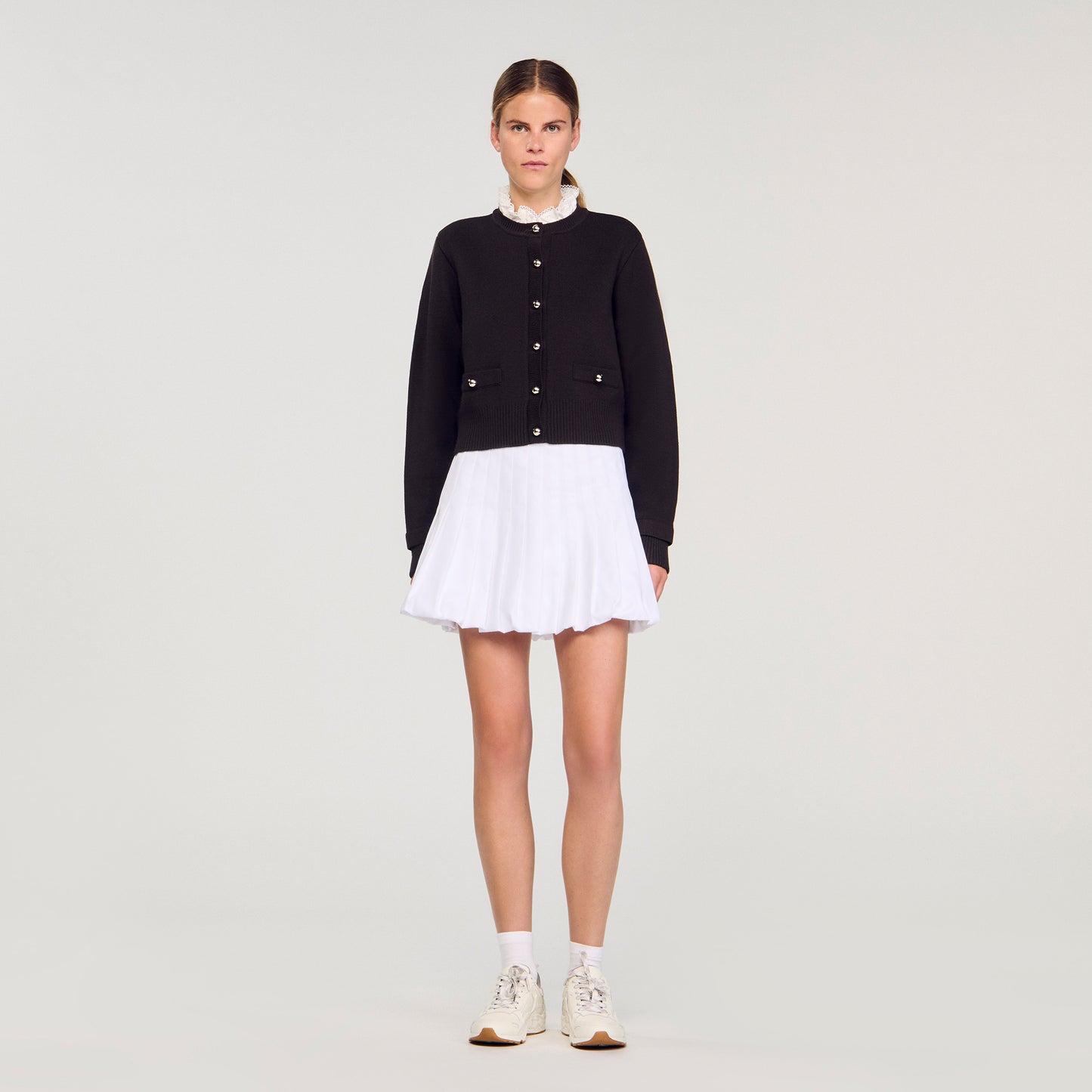 Meuna Cardigan with removable ruffle collar Brown