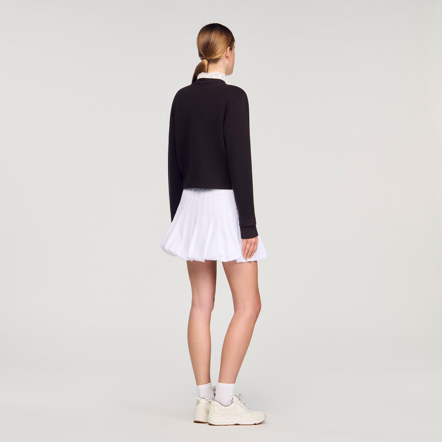 Meuna Cardigan with removable ruffle collar Brown
