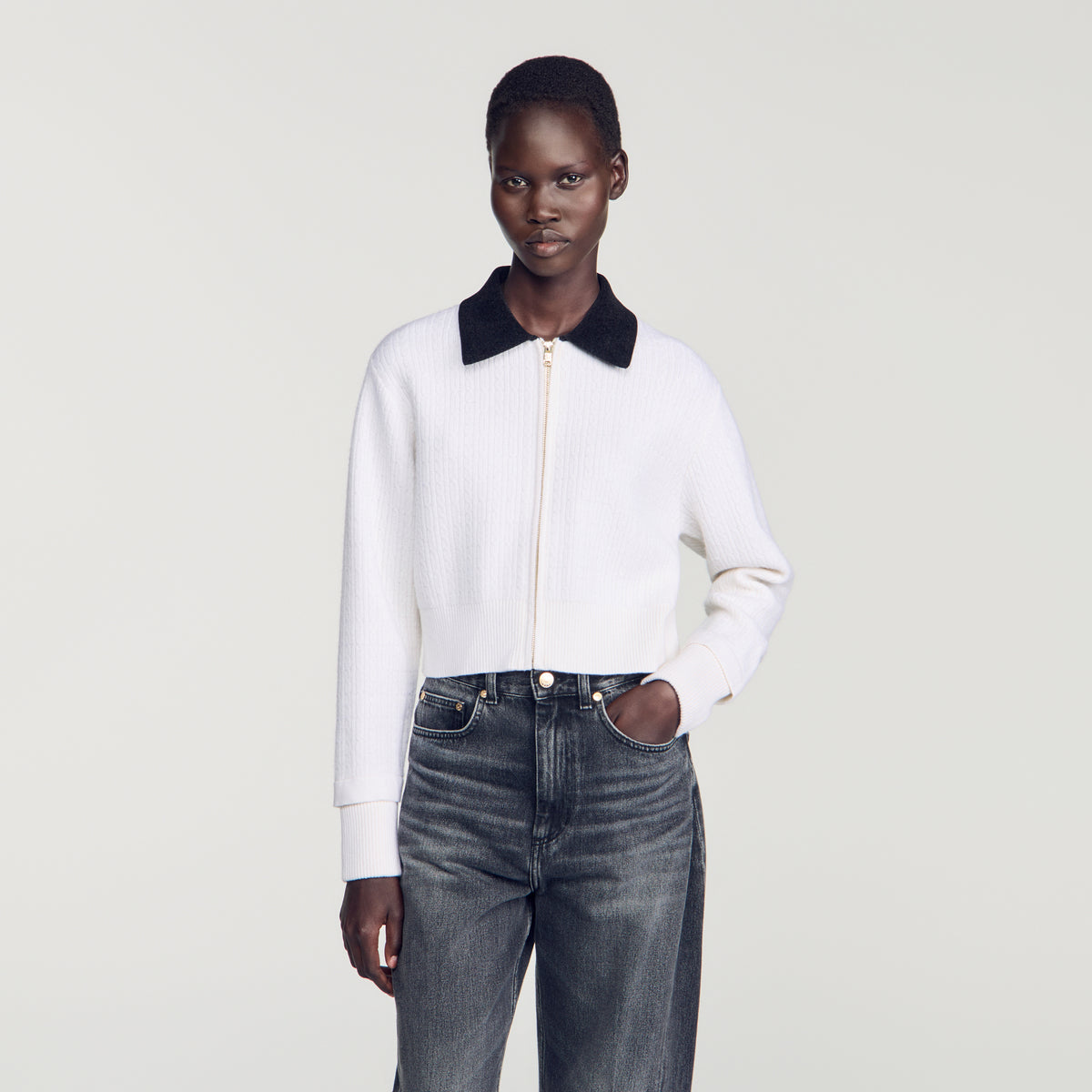 Maya Cable knit velvet collar cardigan Ecru
