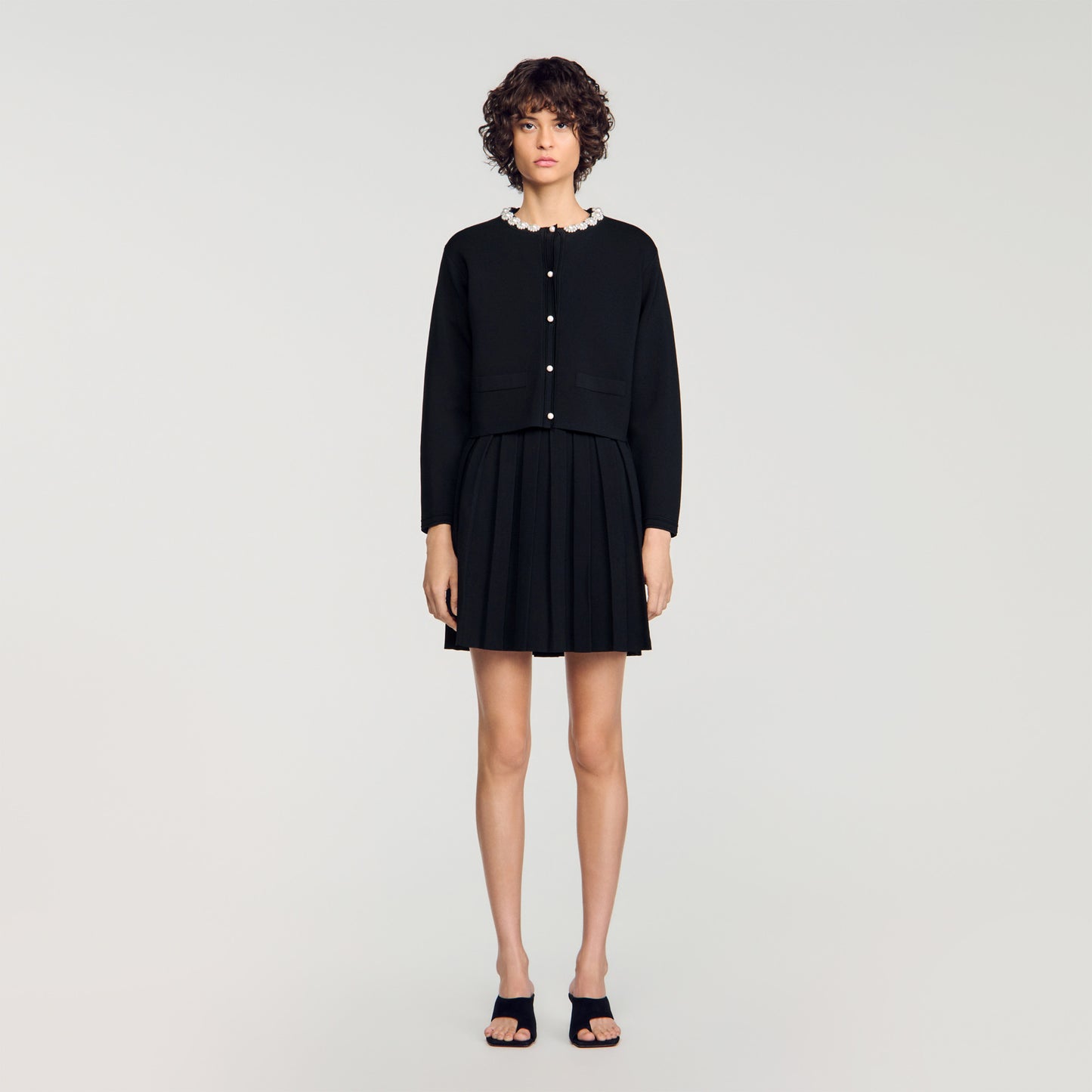 Aubrey Cardigan with pearl flower collar Black