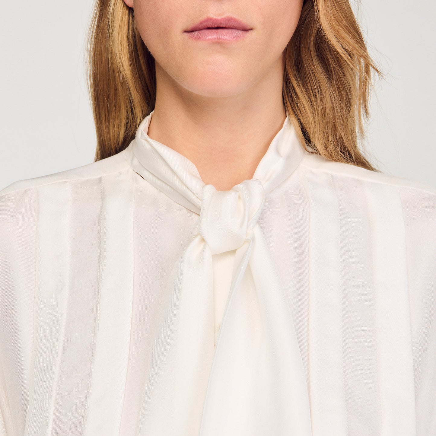 Ambra Silk Lavallière Shirt Ecru