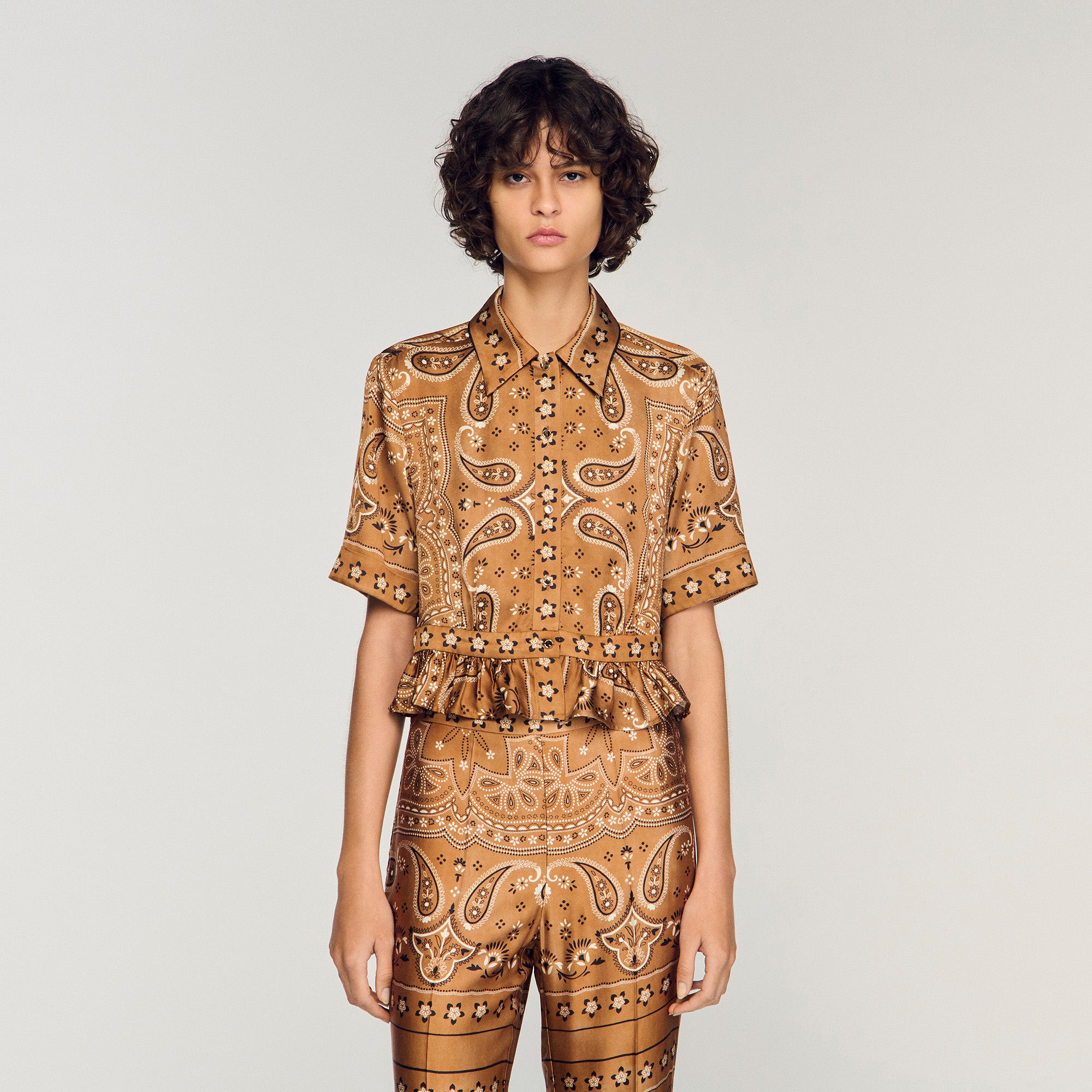 Bandana Print Cropped Shirt Brown Black
