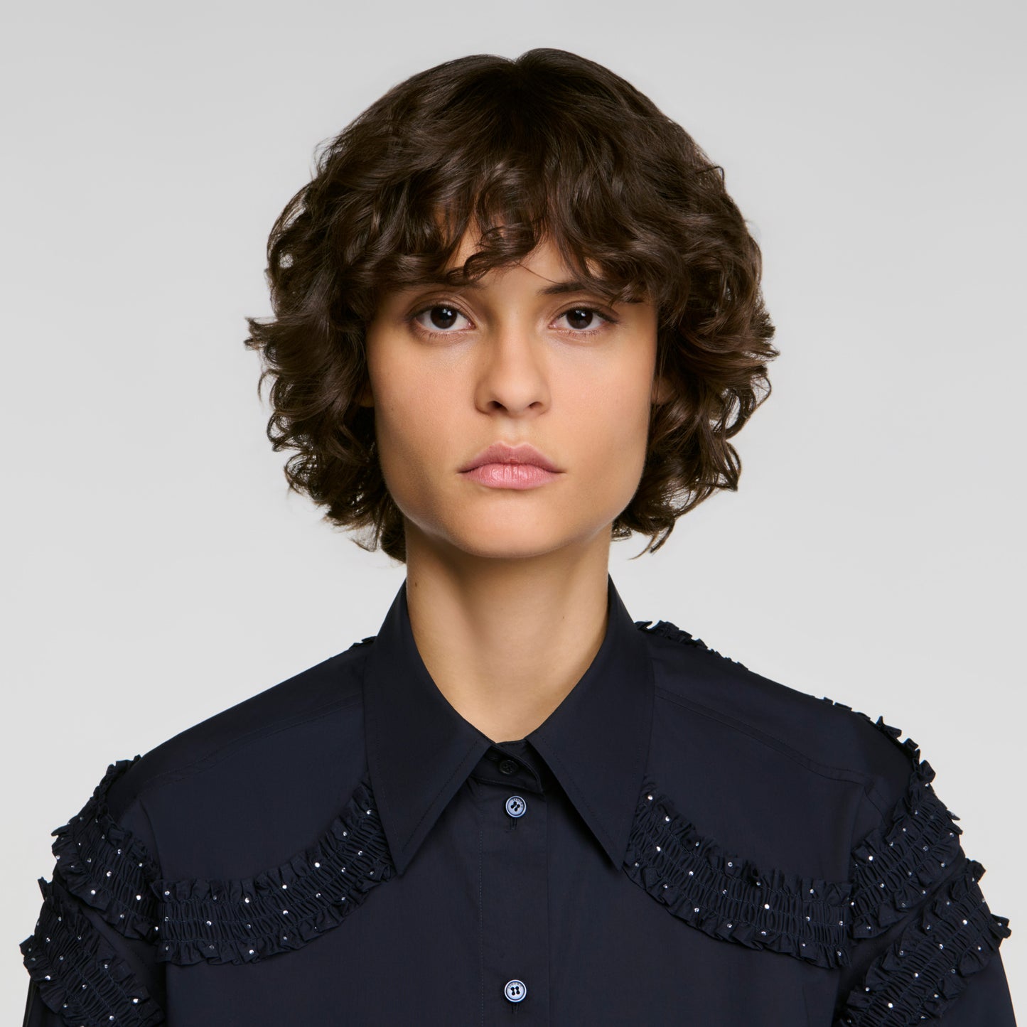 Litchi Gathered rhinestone cotton shirt Navy Blue