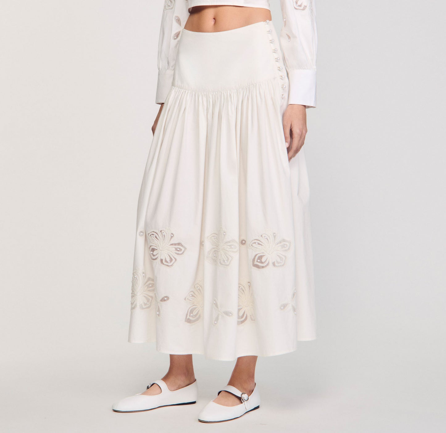 Floral Embroidery Skirt Ecru