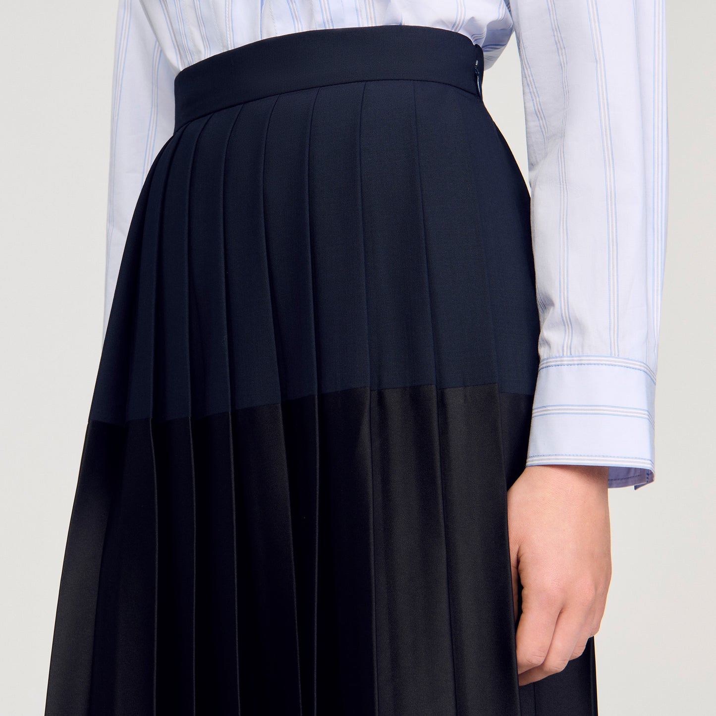 Zaza Long Pleated Skirt Navy Blue