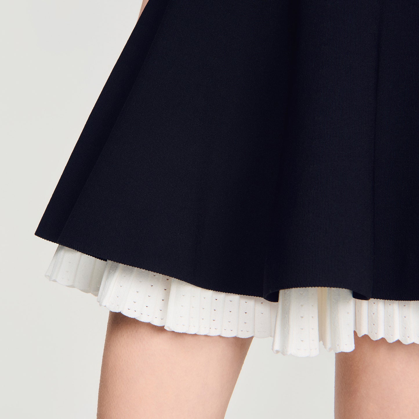 Maravilla Two-tone knit skirt Black