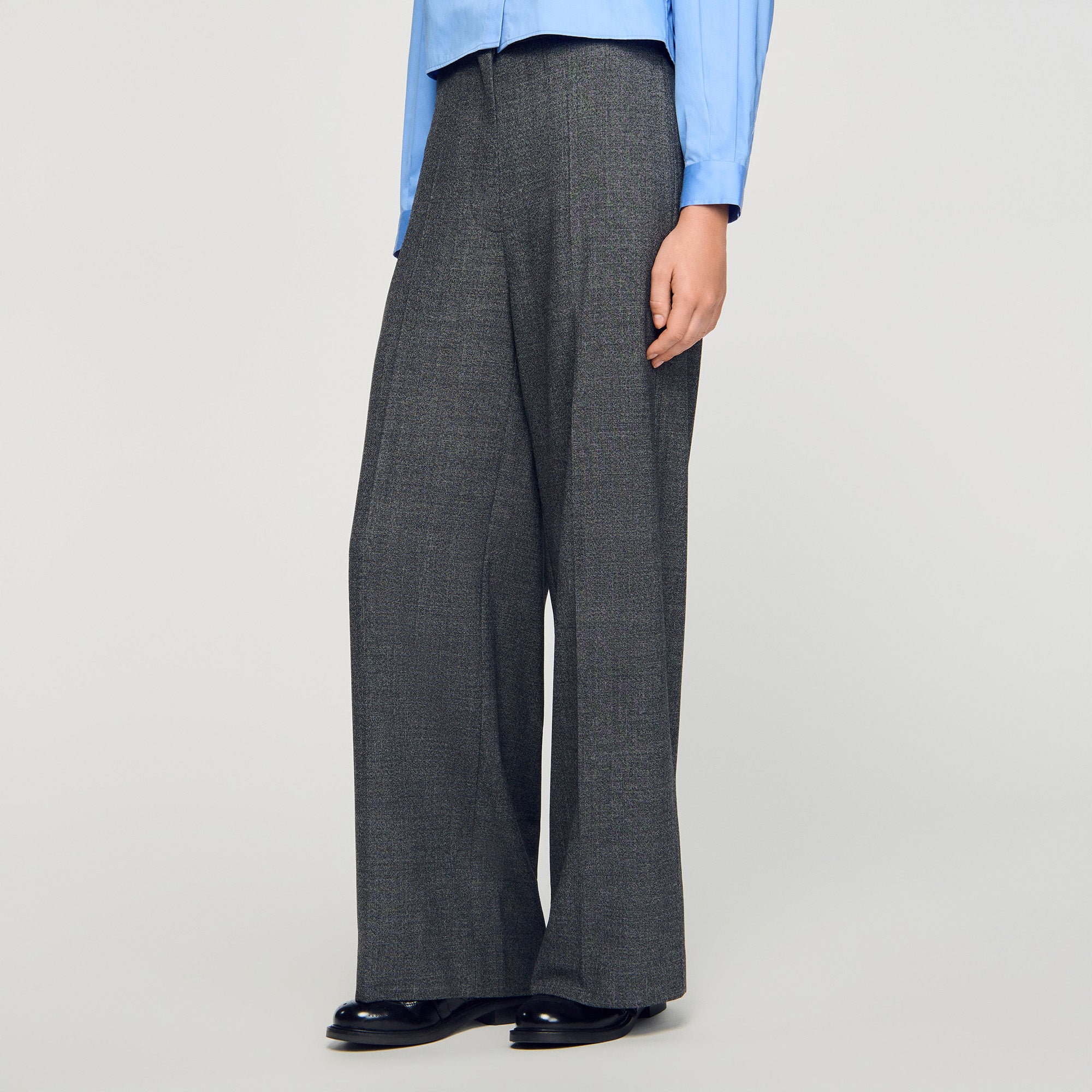 Ismere Straight And Wide Trousers Light Grey
