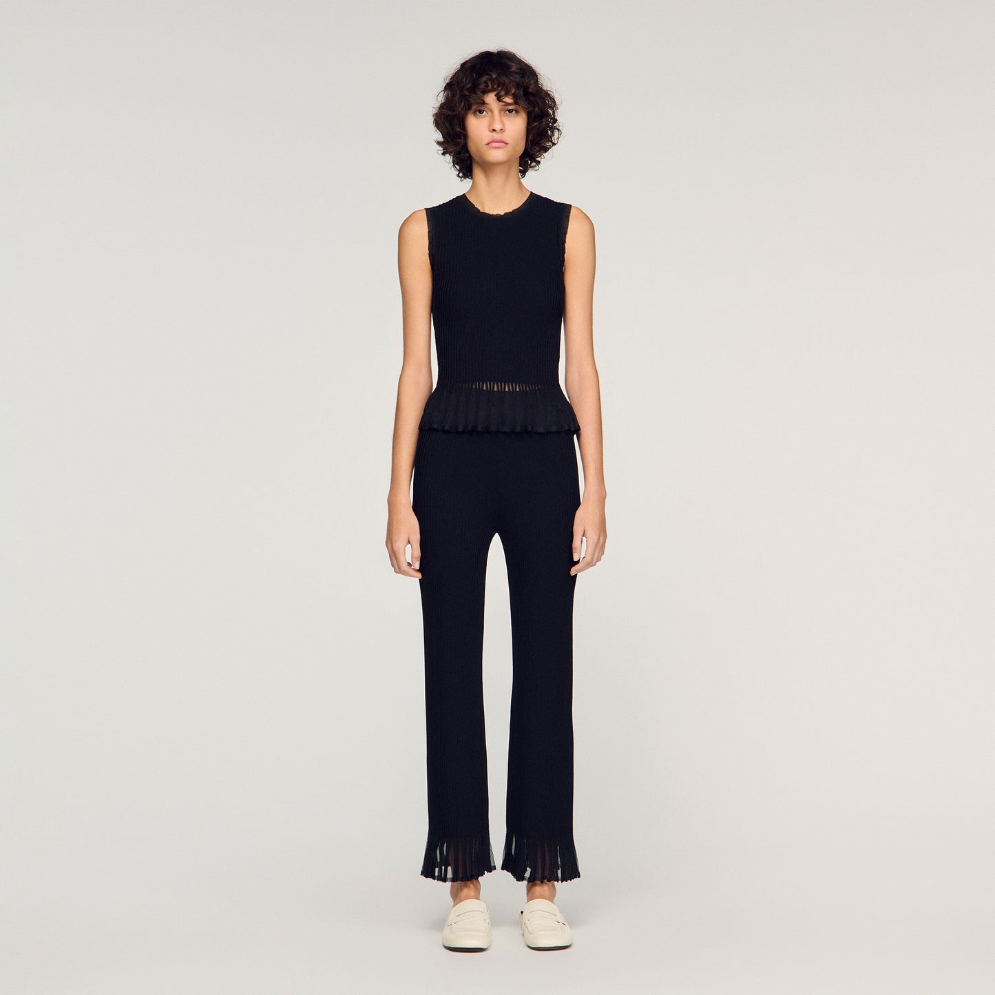 Telor Ruffled Knit Trousers Black