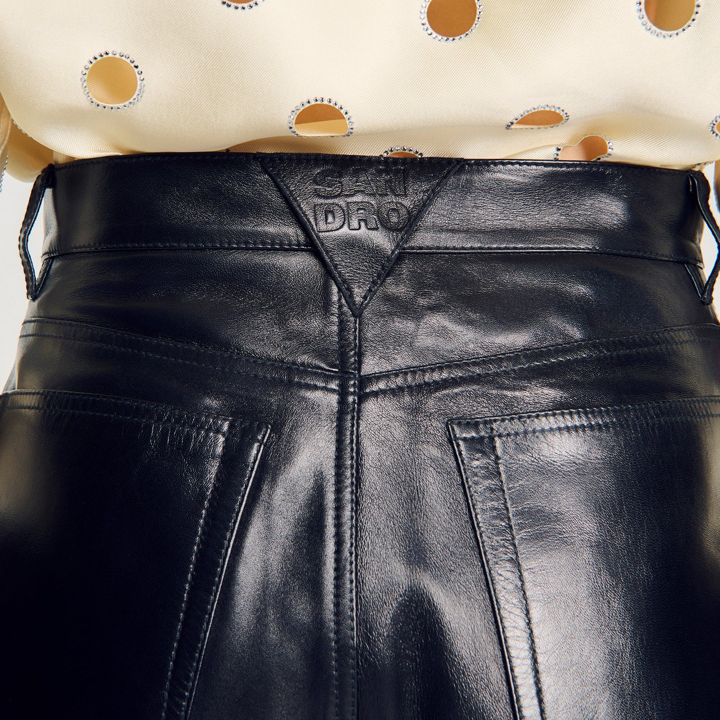 Neo Leather barrel-leg trousers Black