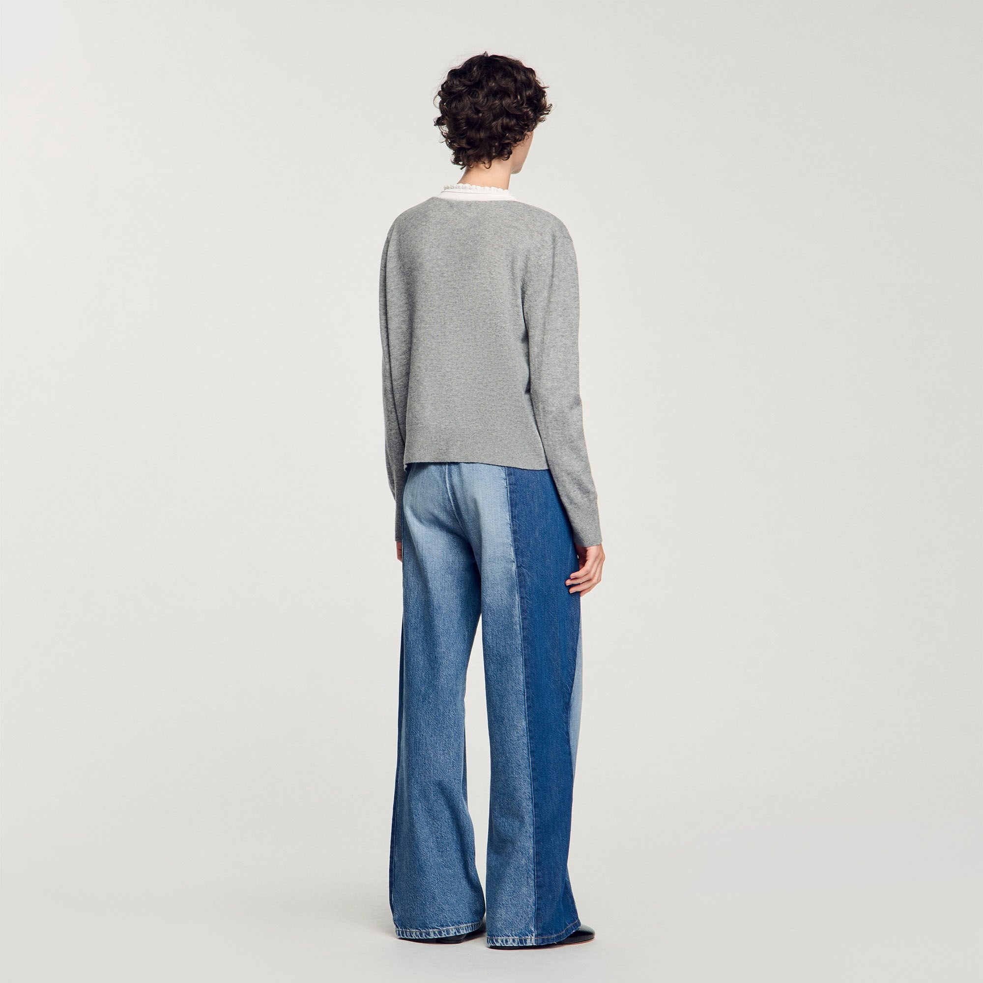 V-Neck Jumper Grey