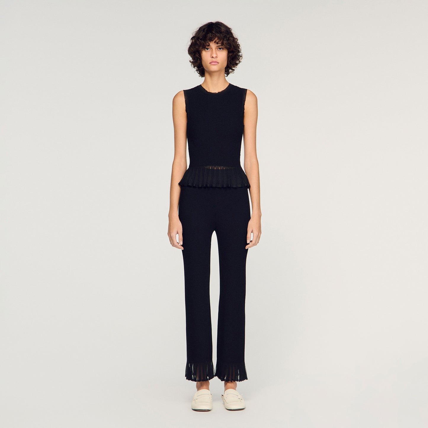 Telora Ruffled Ottoman Knit Jumper Black