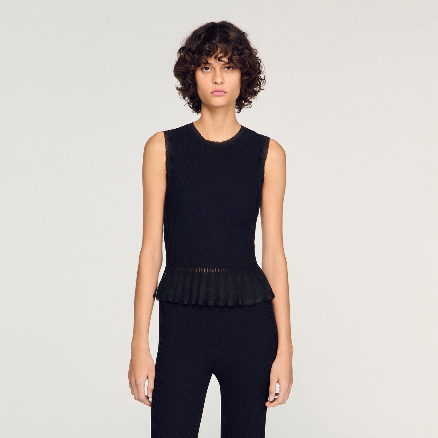 Telora Ruffled Ottoman Knit Jumper Black