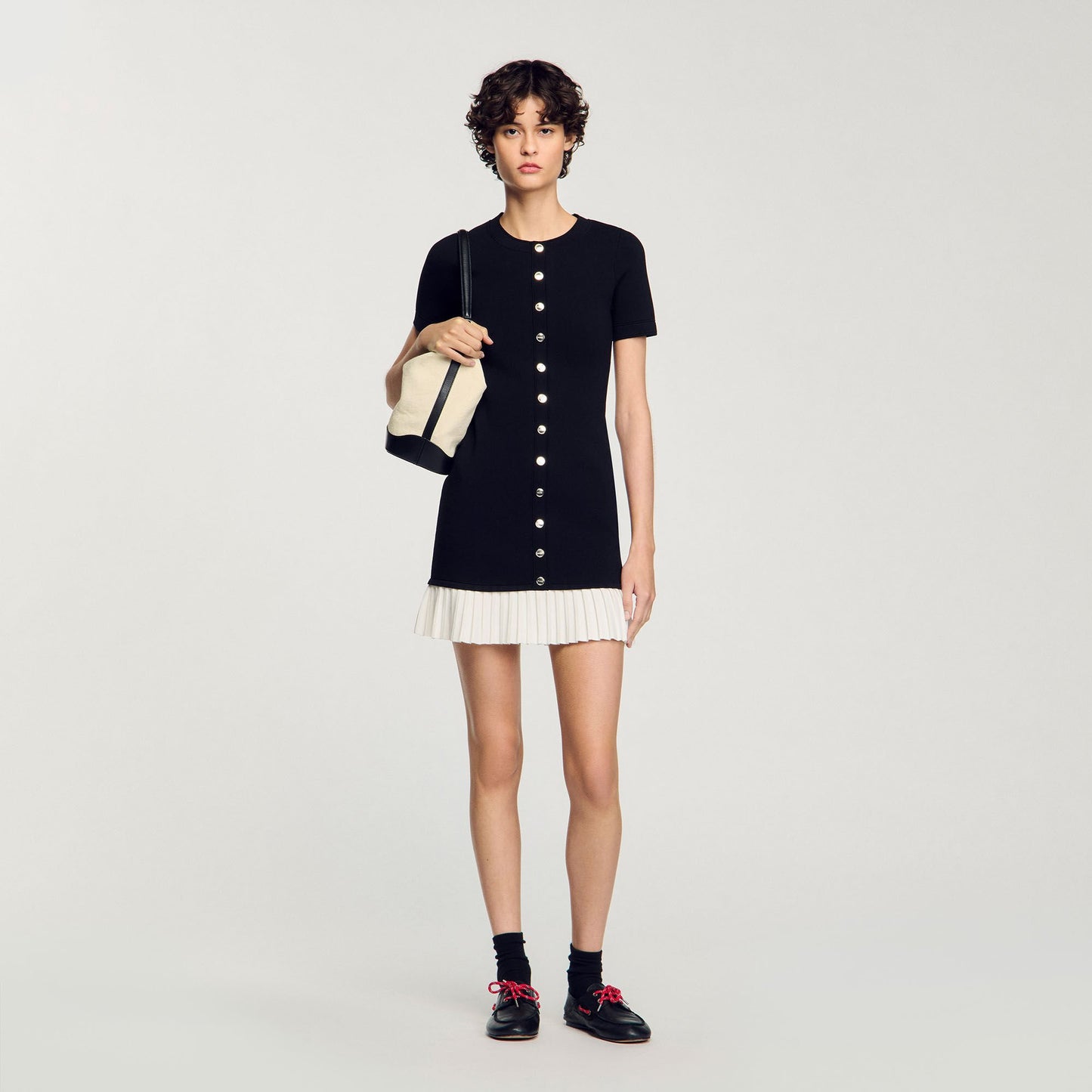 Short Knit Dress With Ruffle Black / Ecru