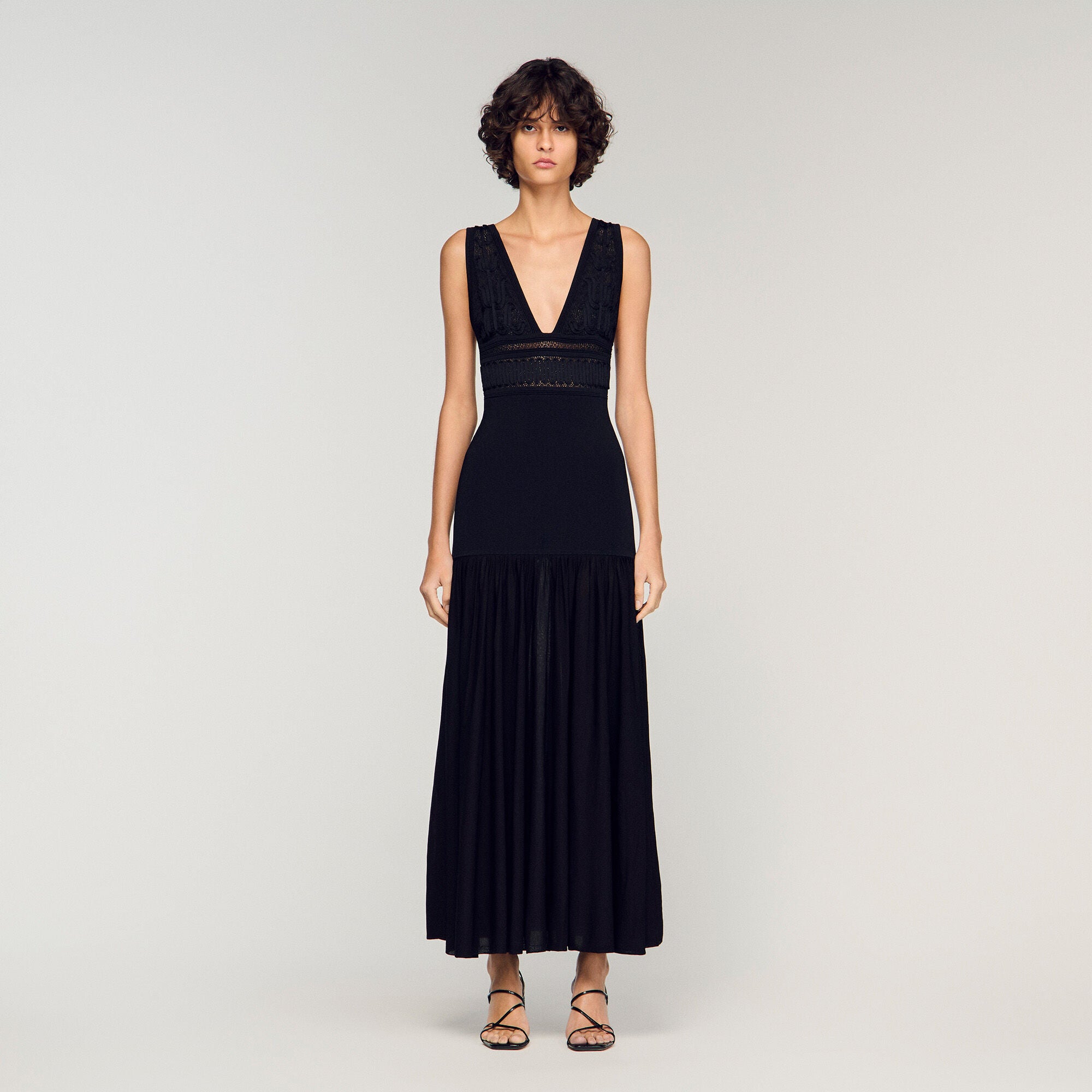 Loula Ruffled Knit Maxi Dress Black