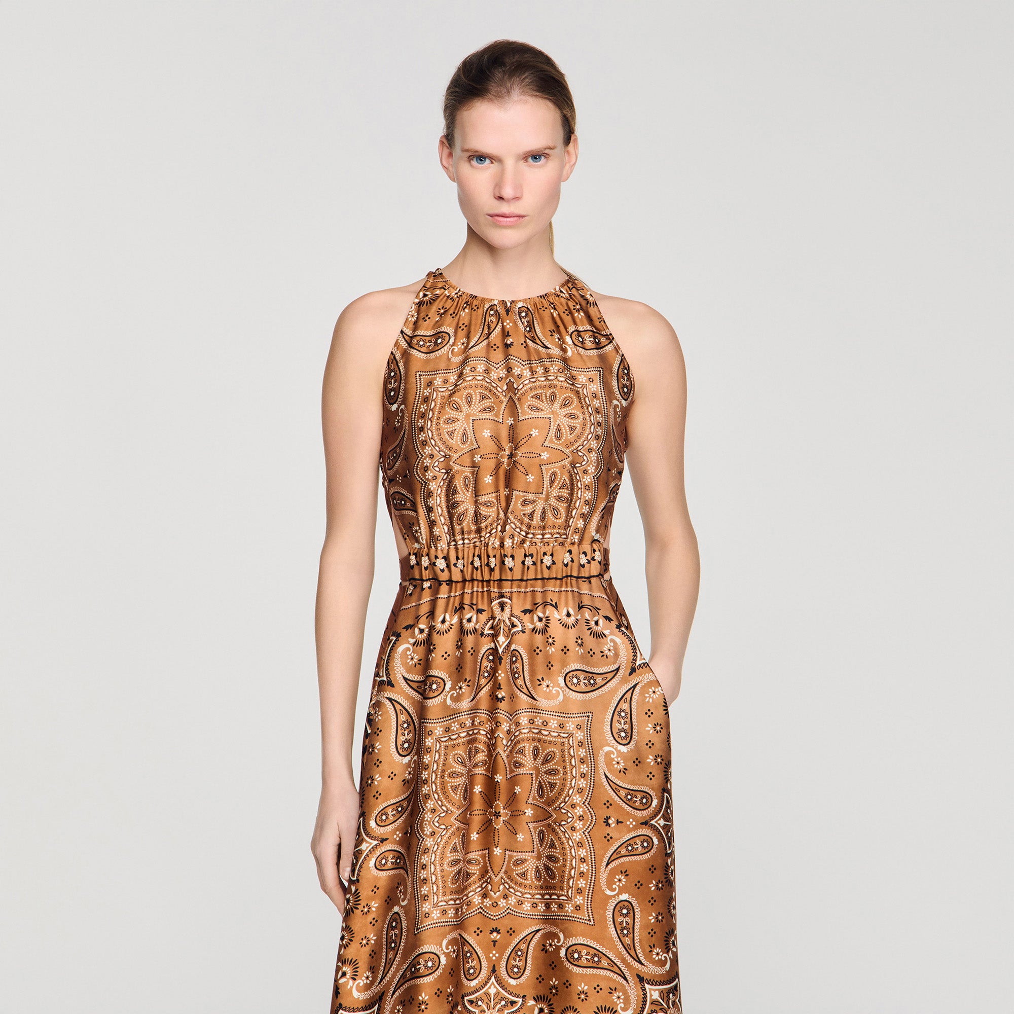 sandro bandana print maxi dress Bandana-print maxi dress in Taupe / White for Women