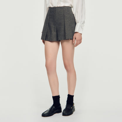 Nerina Houndstooth Wool Shorts Grey