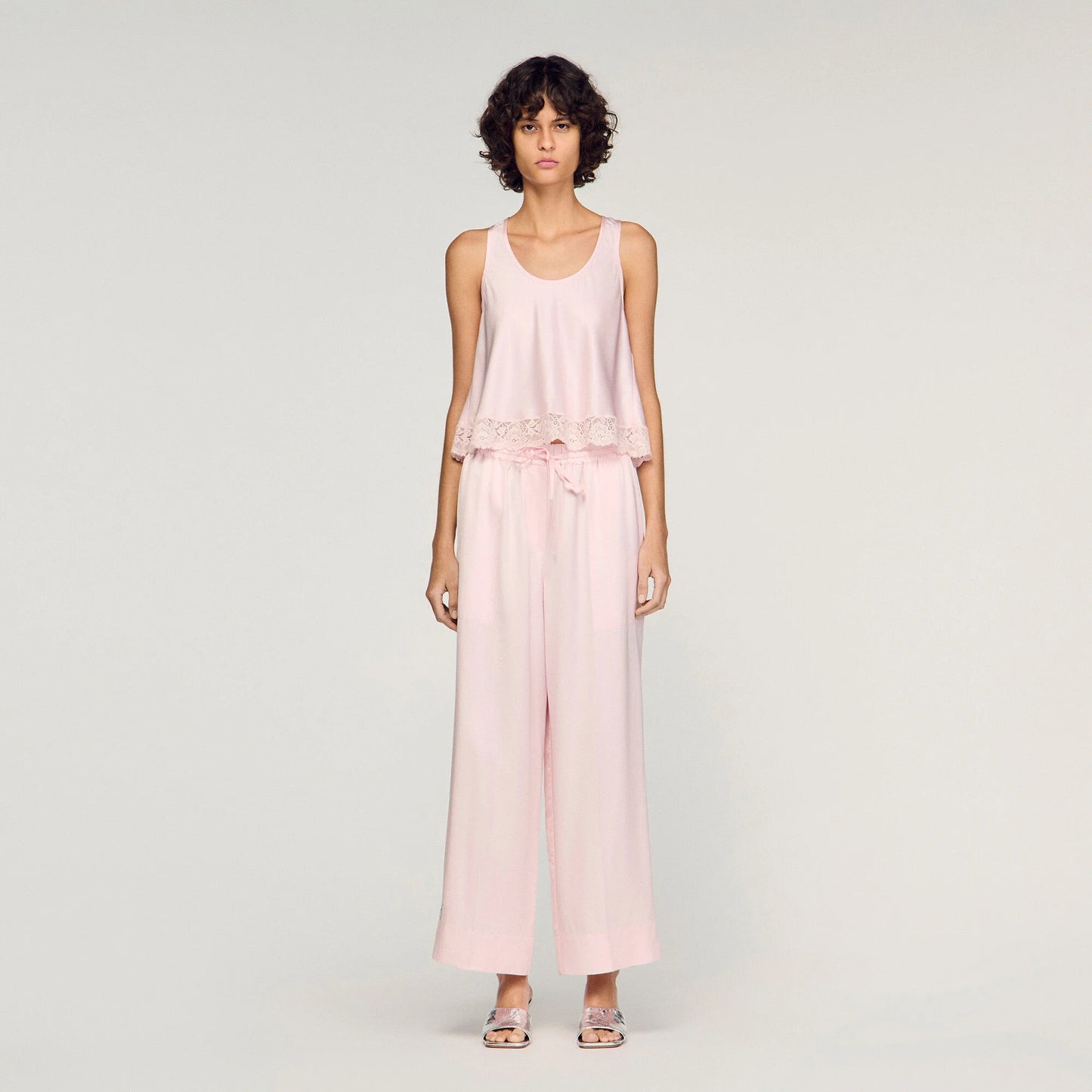 Nathalia Satin Top With Lace Light Pink