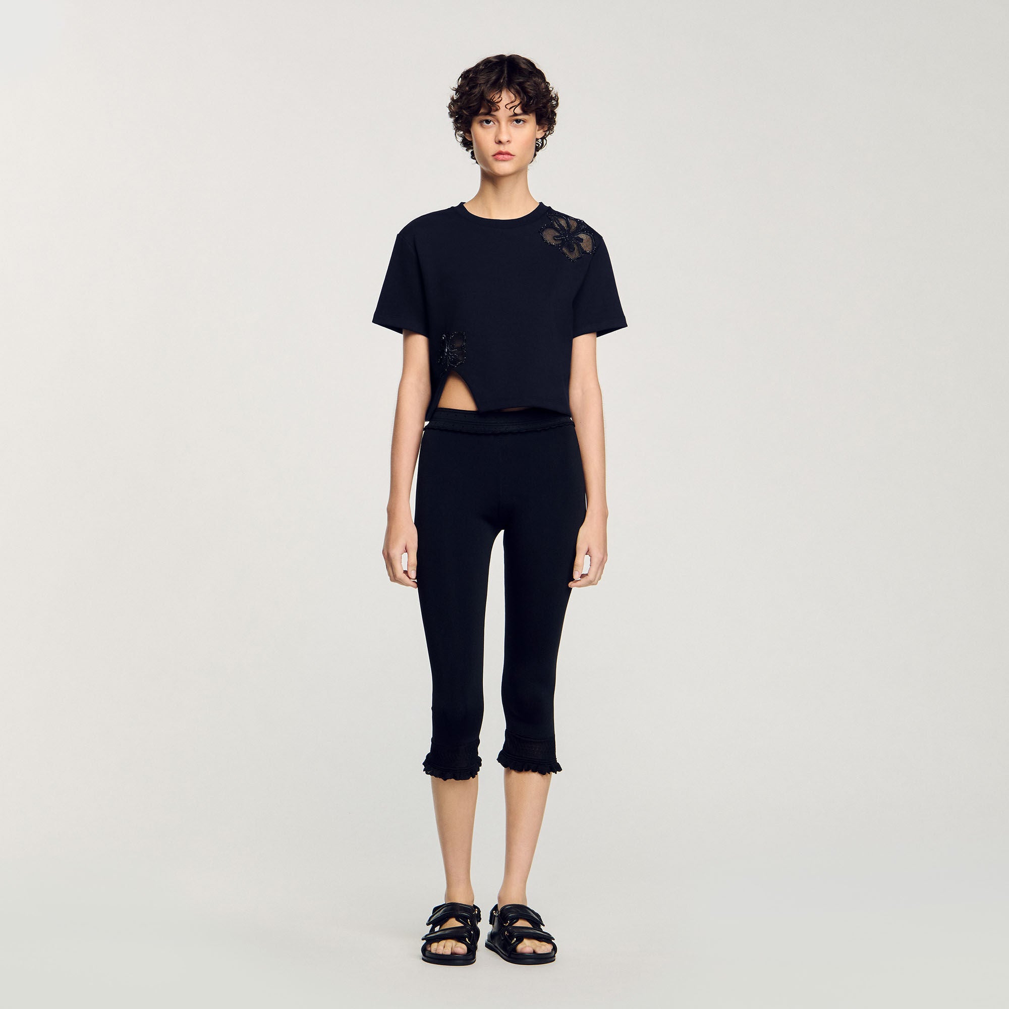 Floral Embroidery T-Shirt Black