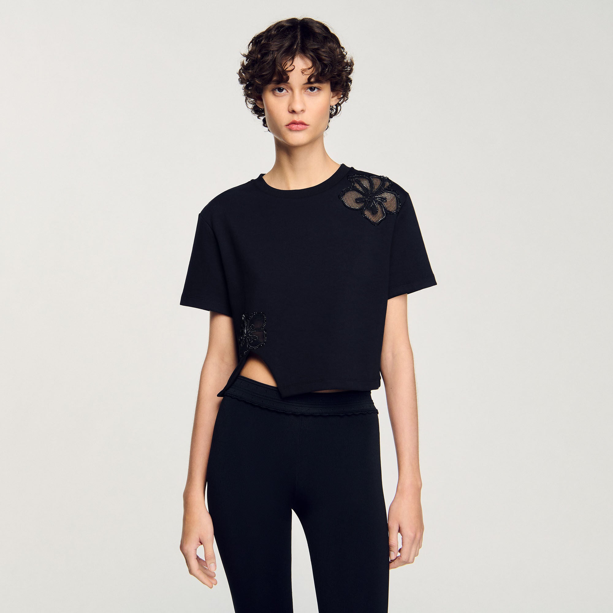 Floral Embroidery T-Shirt Black