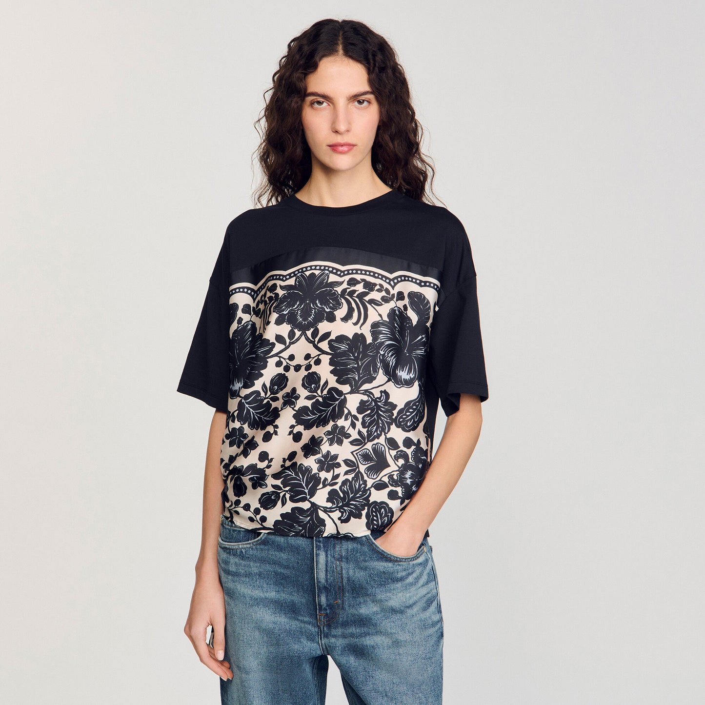 Ecru / Black Floral Motif T-Shirt