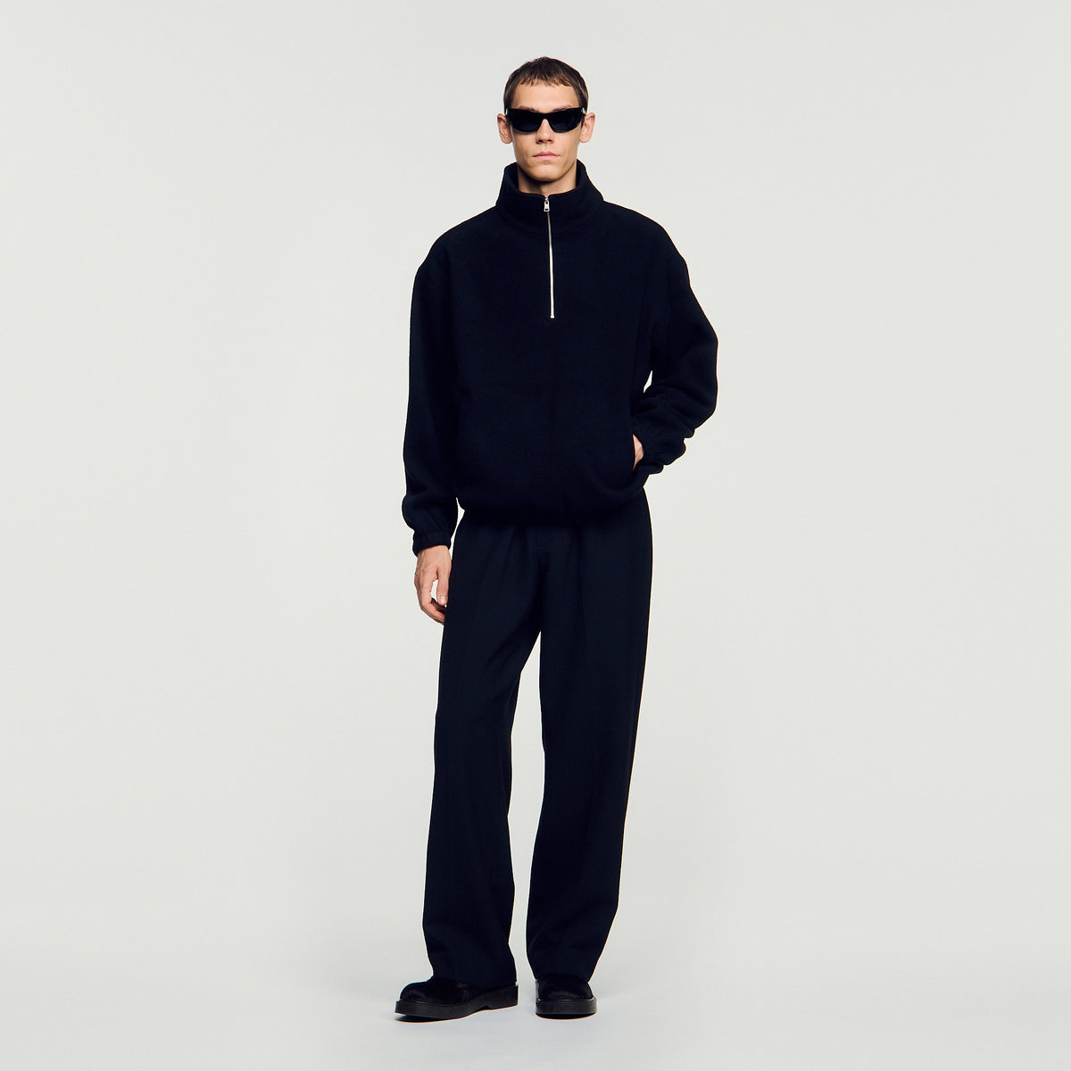 L Fleece Zipped standing collar sweatshirt Black