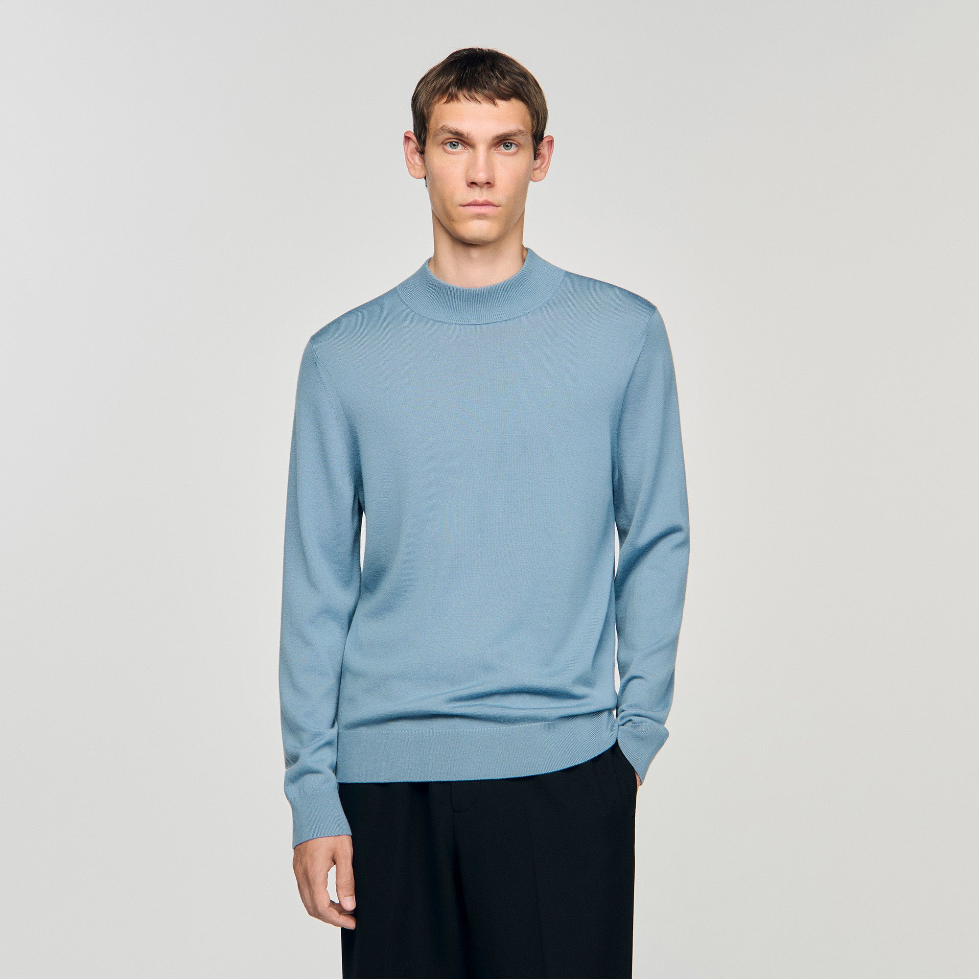 Industrial Wool jumper with high neck Chambray.