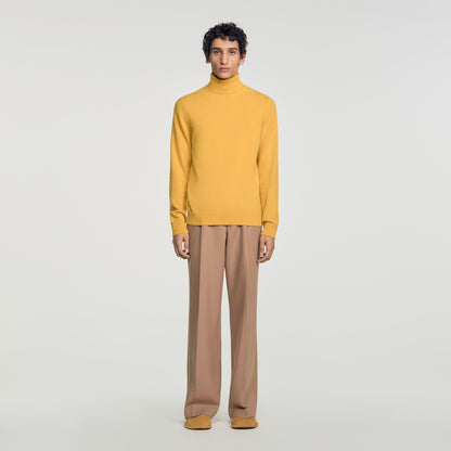 Cashmere Turtleneck Roll neck cashmere jumper Mustard