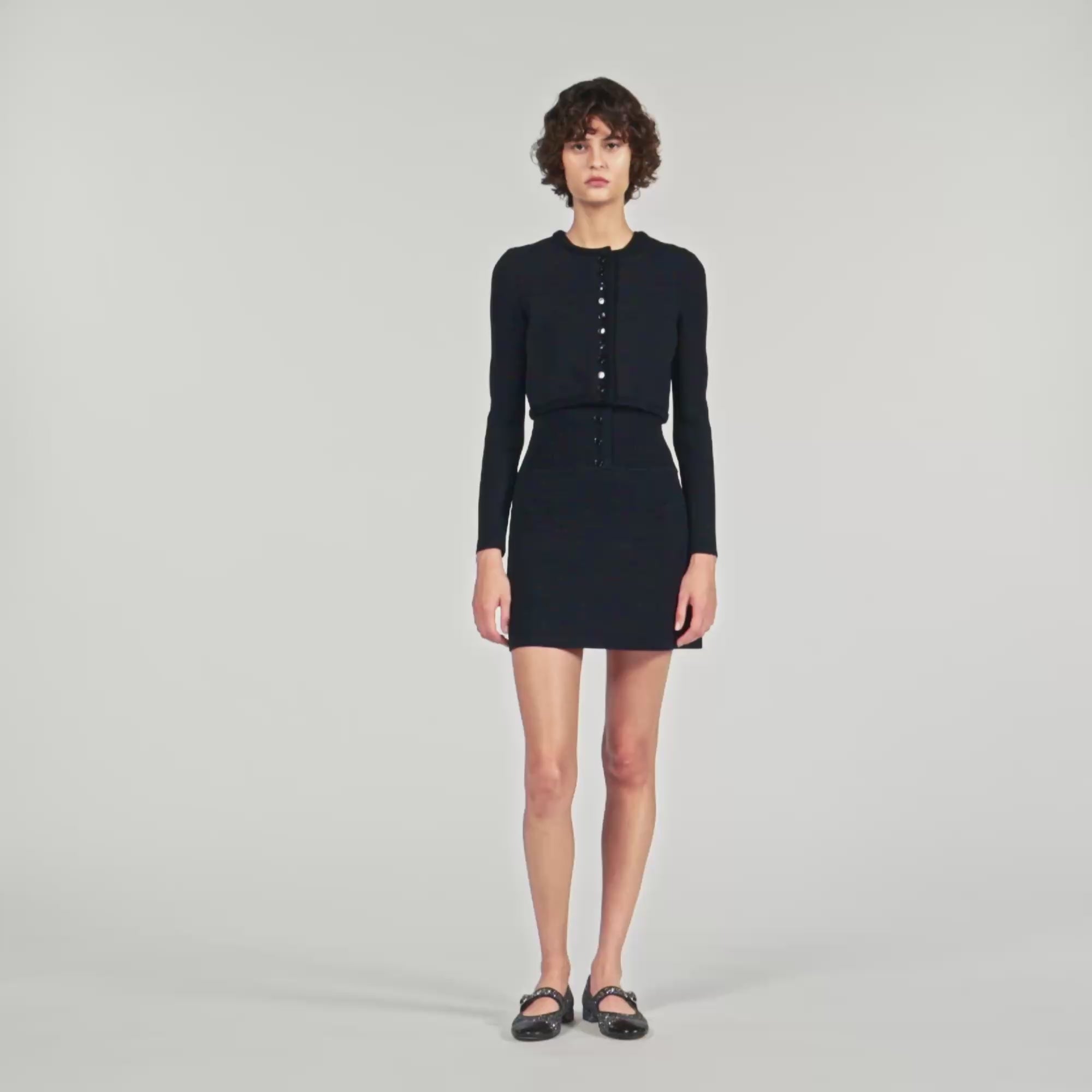 Axel Cropped Cardigan Black