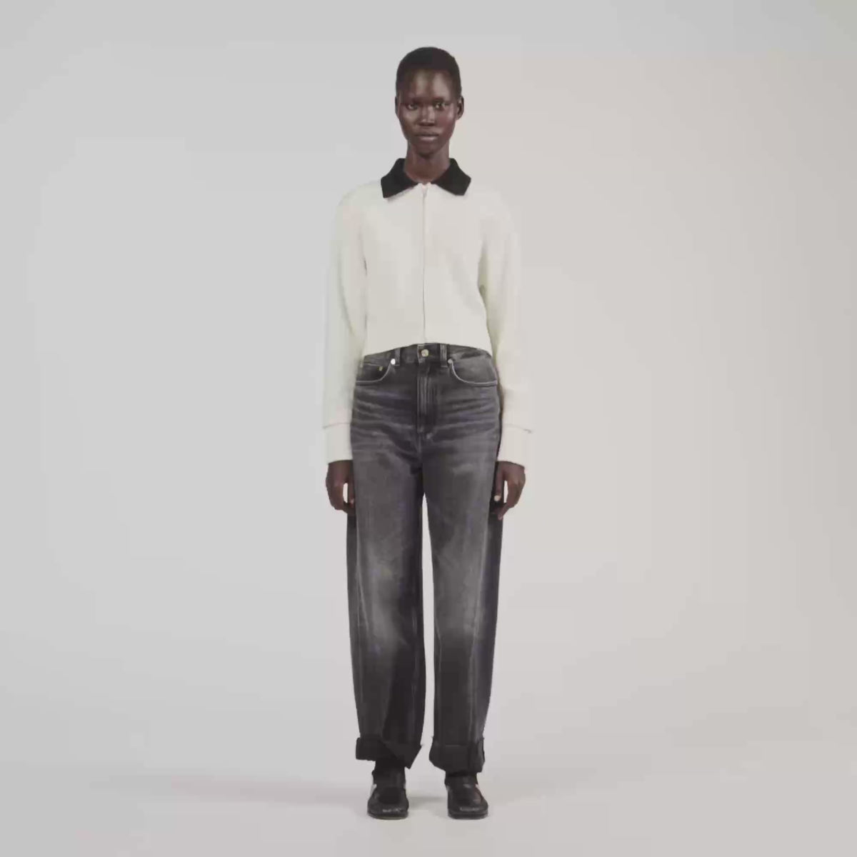 Maya Cable knit velvet collar cardigan Ecru