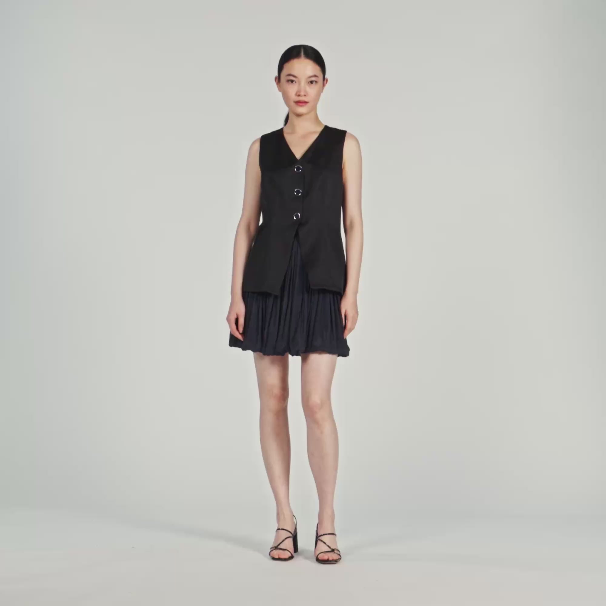 Nilda Short Bubble Dress Black