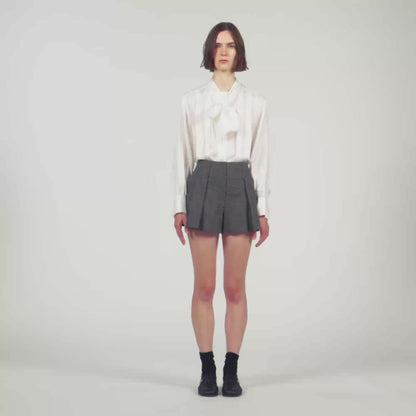 Nerina Houndstooth Wool Shorts Grey